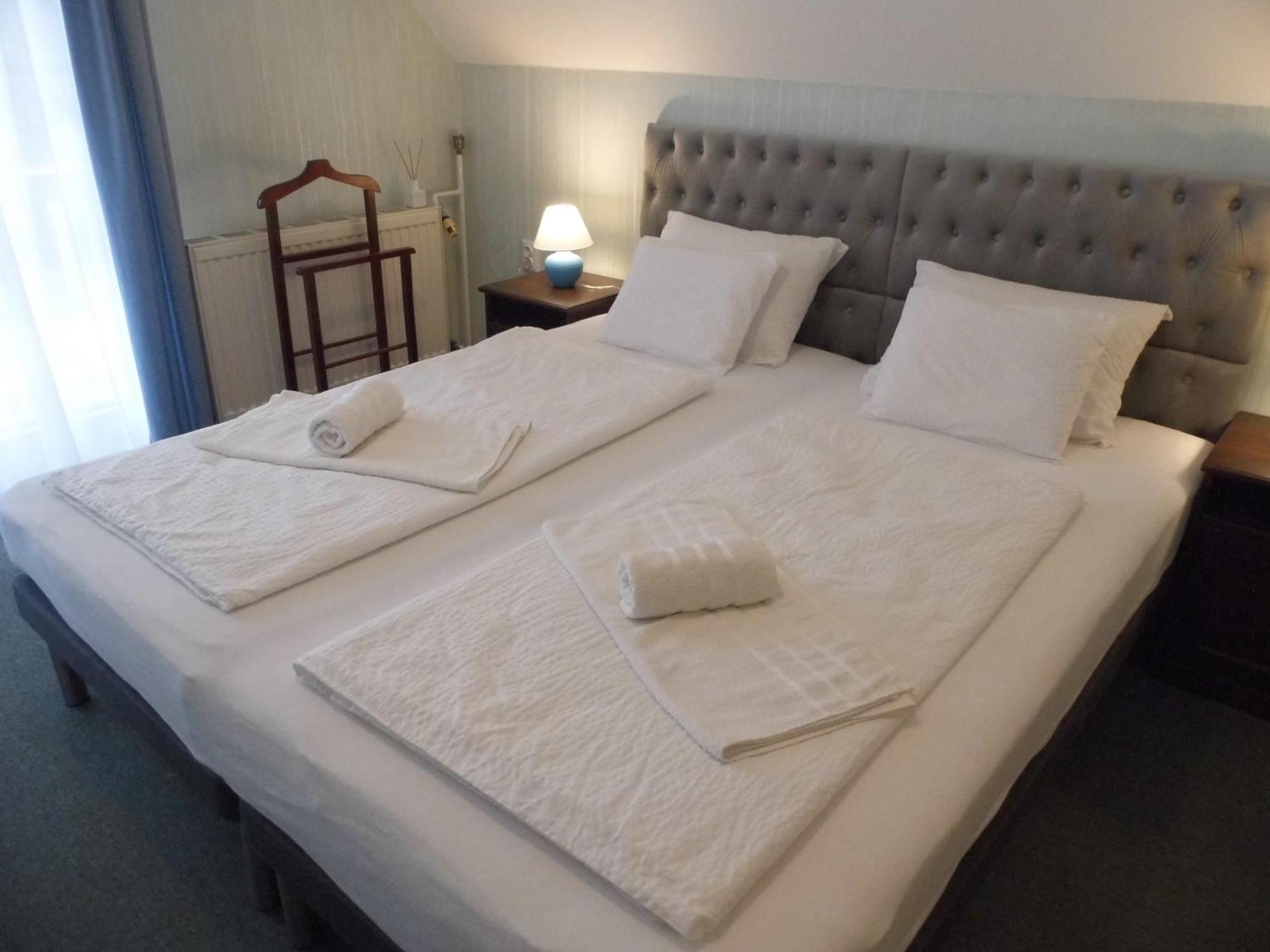 Millennium Villa Keszthely Δωμάτιο φωτογραφία