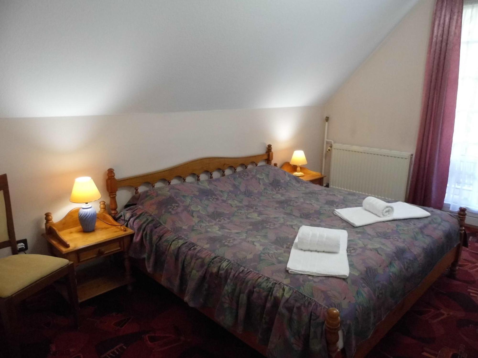 Millennium Villa Keszthely Δωμάτιο φωτογραφία