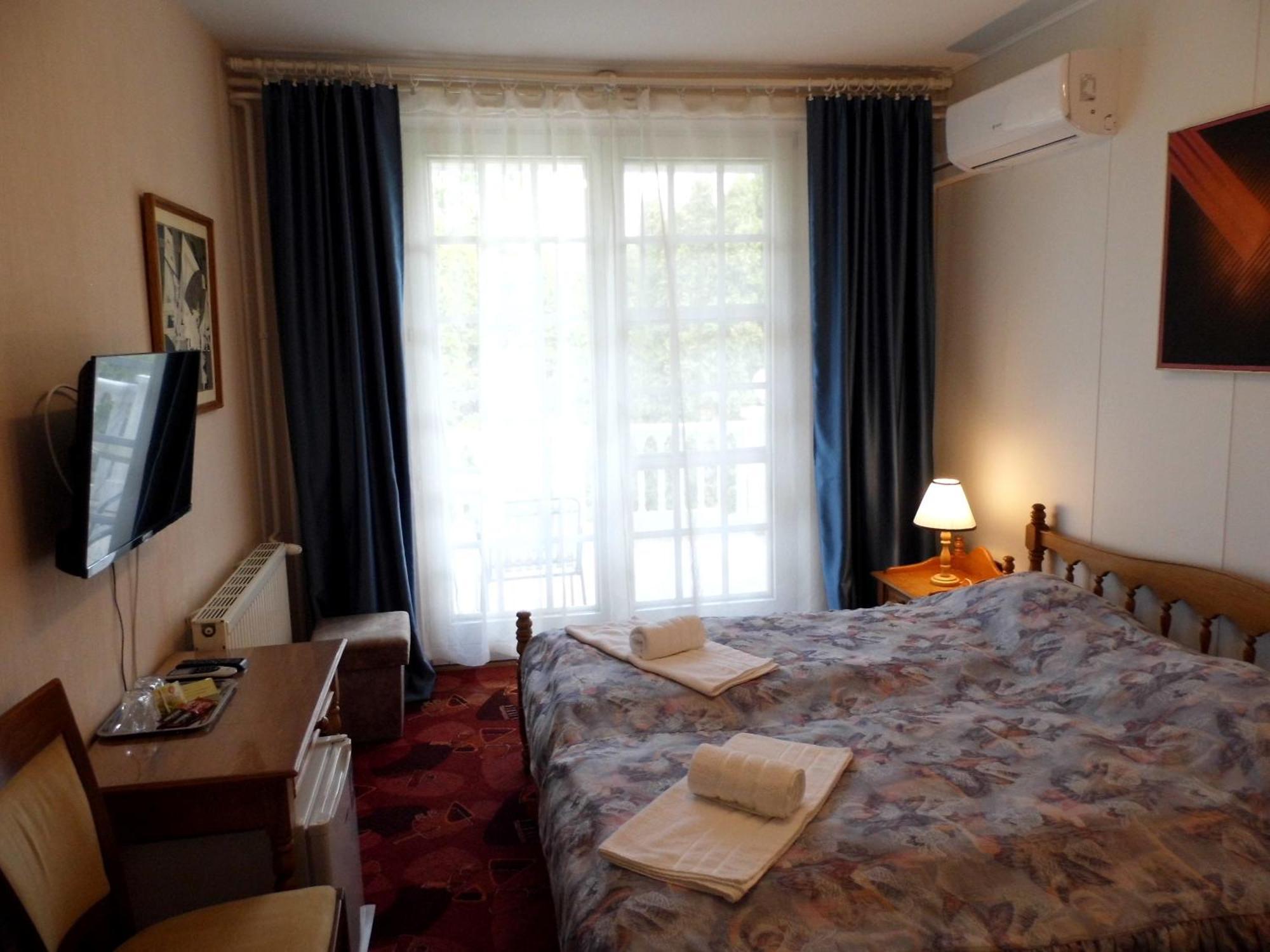 Millennium Villa Keszthely Δωμάτιο φωτογραφία